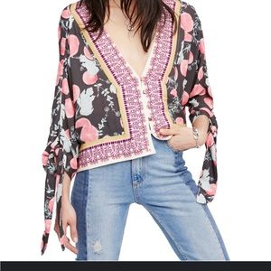 Free People Freshly Squeezed Citrus Grapefruit Floral Top Crop Button Tie Sleeve